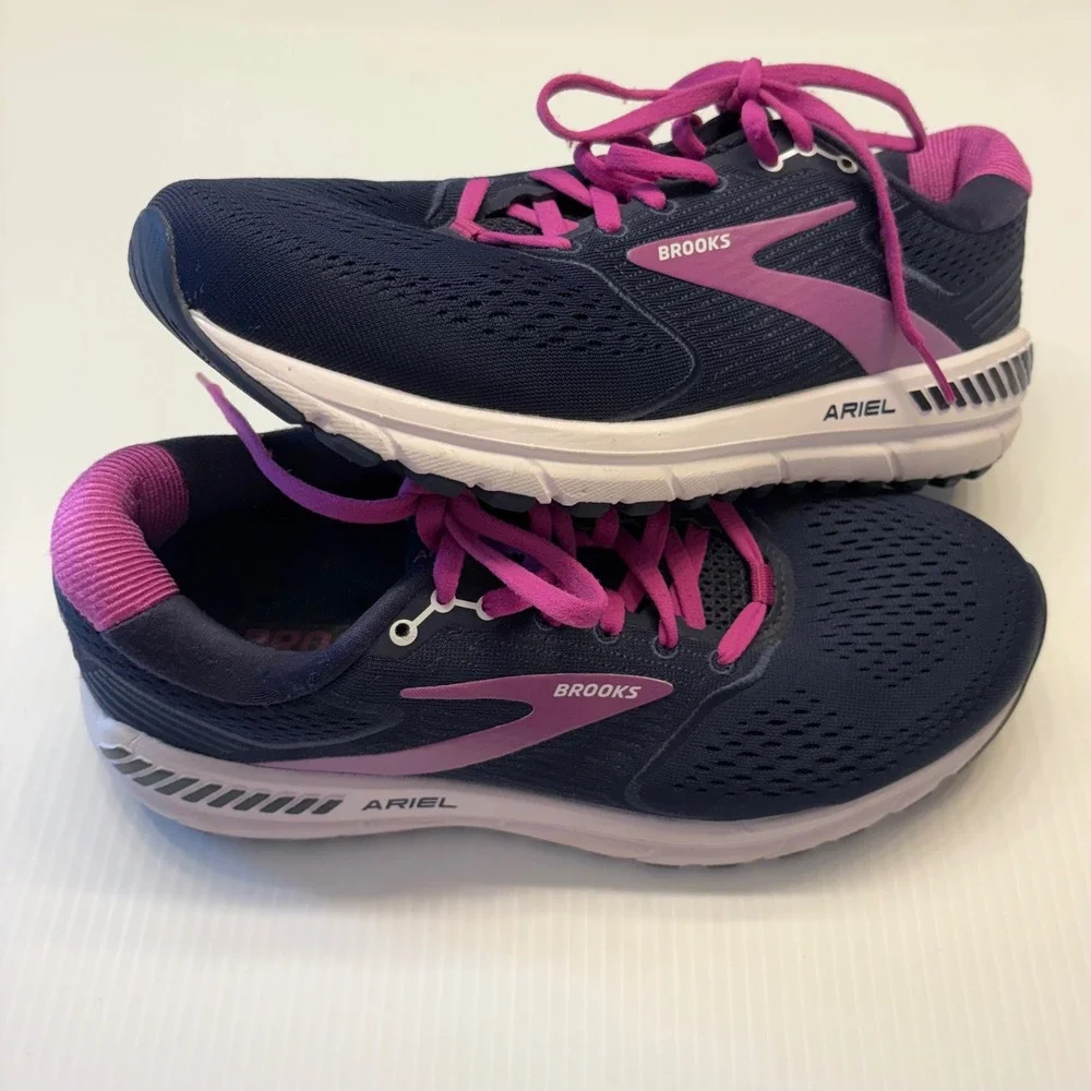 Brooks Ariel 20 Running Shoes Womens 9 Wide Blue Pink Stability Athletic Comfort